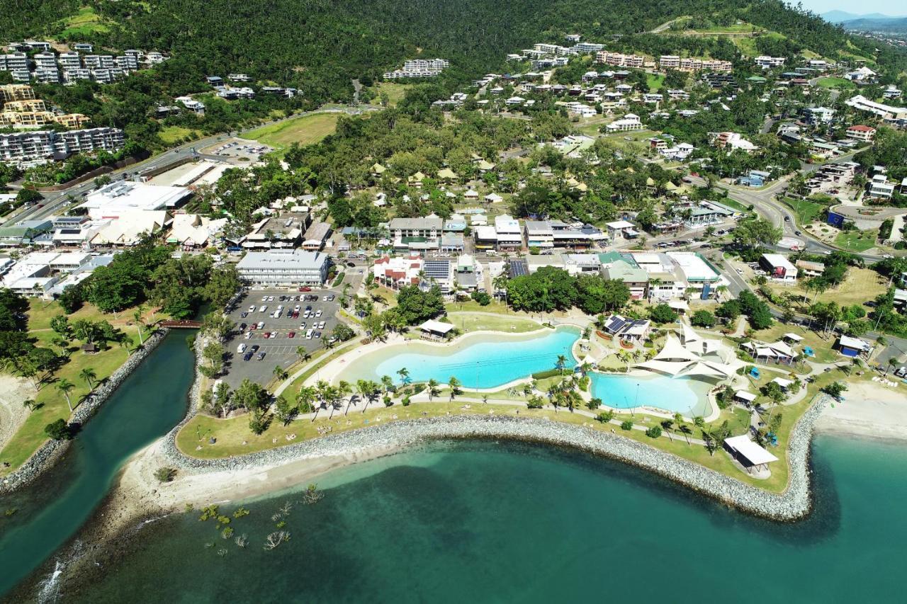 Airlie Sun & Sand Accommodation Studio #1 Airlie Beach Exterior foto